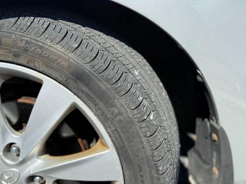 2014 Hyundai Accent 5DR SE / 5DR SE Sunroof/ 4DR GLS Prem — photo 13