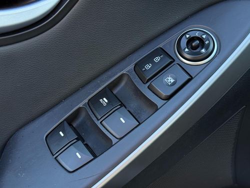 2013 Hyundai Elantra — photo 35