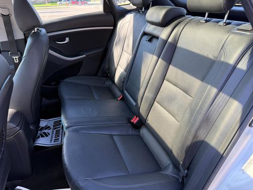 2013 Hyundai Elantra — photo 29