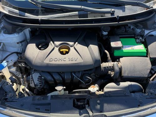 2013 Hyundai Elantra — photo 46