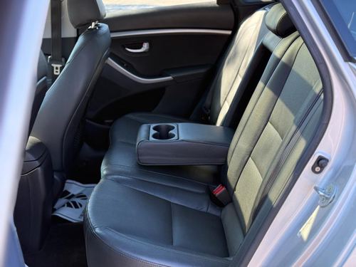 2013 Hyundai Elantra — photo 31