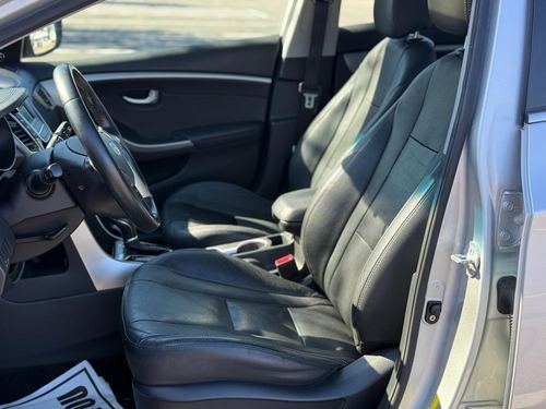 2013 Hyundai Elantra — photo 21