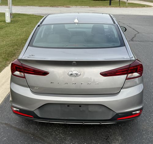 2020 Hyundai Elantra — photo 34