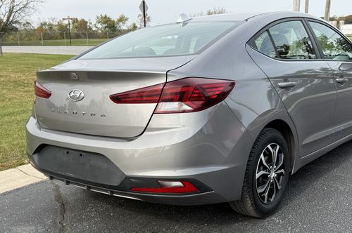 2020 Hyundai Elantra — photo 38
