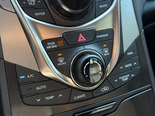 2012 Hyundai Azera — photo 27