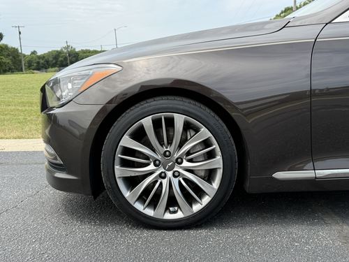 2017 Genesis G80 — photo 8