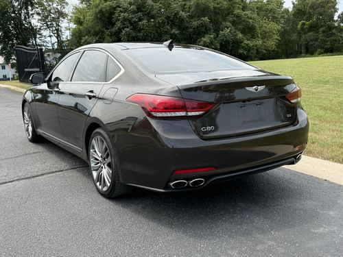 2017 Genesis G80 — photo 13