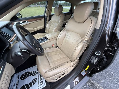 2017 Genesis G80 — photo 28