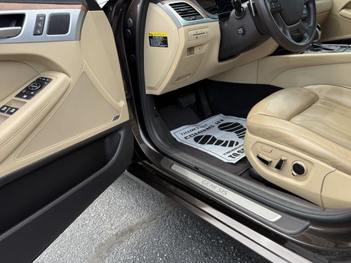 2017 Genesis G80 — photo 32