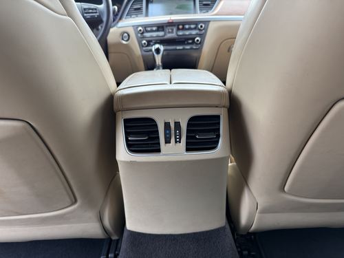 2017 Genesis G80 — photo 36