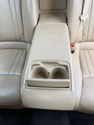 2017 Genesis G80 — photo 37
