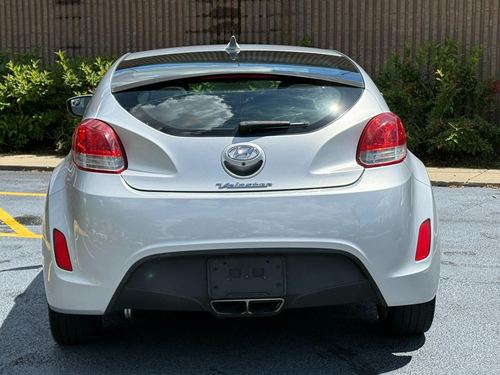2015 Hyundai Veloster — photo 10