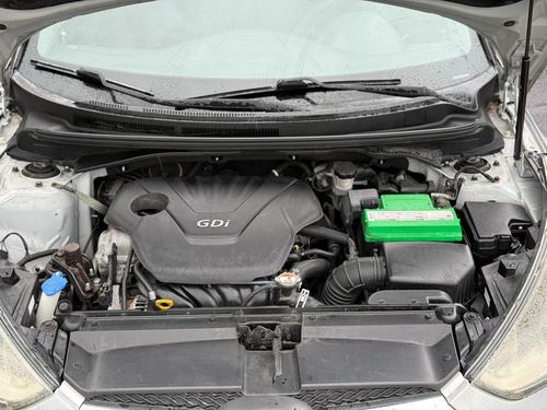 2015 Hyundai Veloster — photo 22
