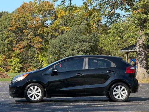 2013 Kia Rio — photo 11