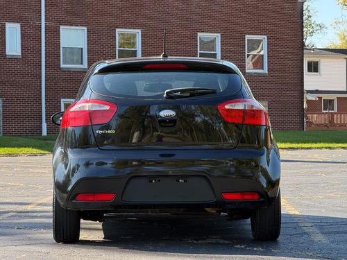 2013 Kia Rio — photo 8