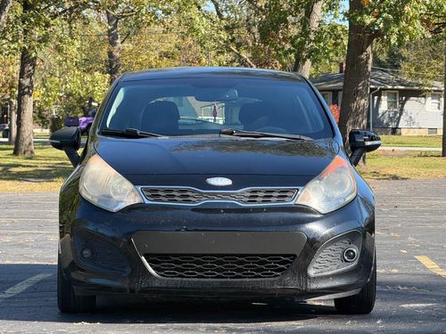 2013 Kia Rio — photo 2