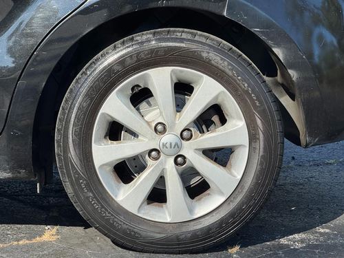 2013 Kia Rio — photo 14