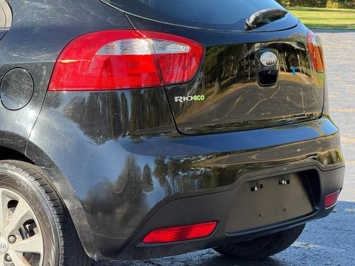 2013 Kia Rio — photo 15