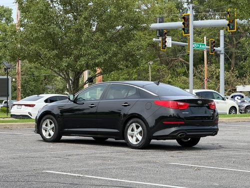 2015 Kia Optima GL - Middle-low — photo 7
