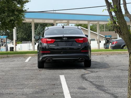 2015 Kia Optima GL - Middle-low — photo 8
