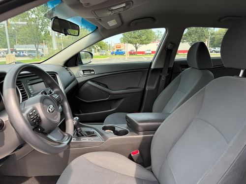 2015 Kia Optima GL - Middle-low — photo 16