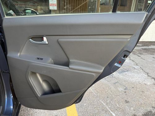 2011 Kia Sportage EX — photo 33