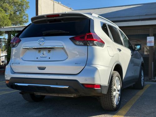 2020 Nissan Rogue — photo 10