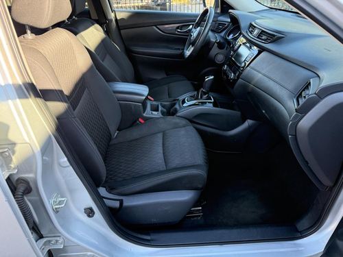 2020 Nissan Rogue — photo 21