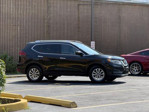 2018 Nissan Rogue SV — photo 6
