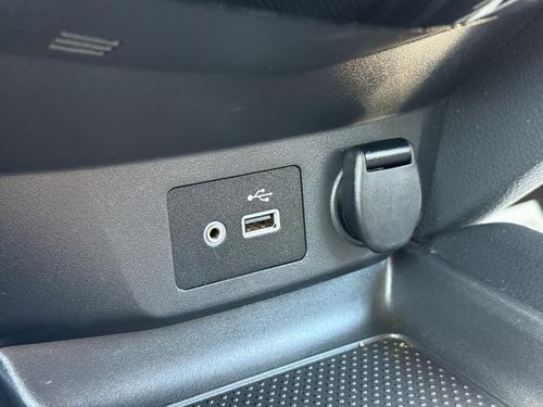 2018 Nissan Rogue SV — photo 12