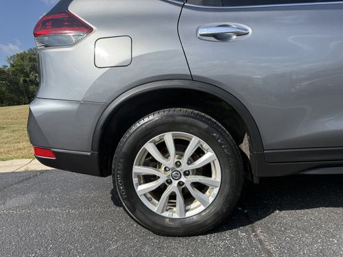 2019 Nissan Rogue — photo 12