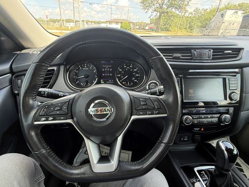 2019 Nissan Rogue — photo 21
