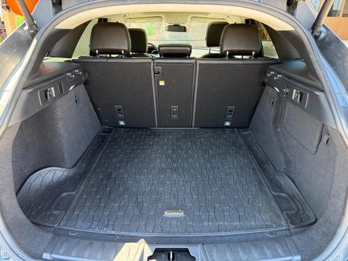 2018 Jaguar F-Pace 25t Premium — photo 35
