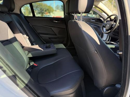 2017 Jaguar Xe 25T 25t Premium — photo 25