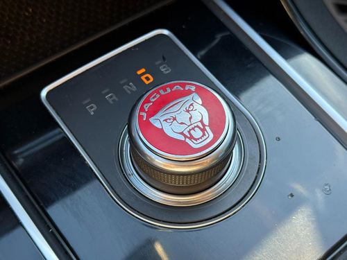 2017 Jaguar Xe 25T 25t Premium — photo 18