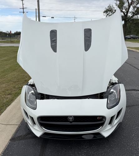 2014 Jaguar F-Type — photo 4