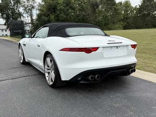 2014 Jaguar F-Type — photo 13