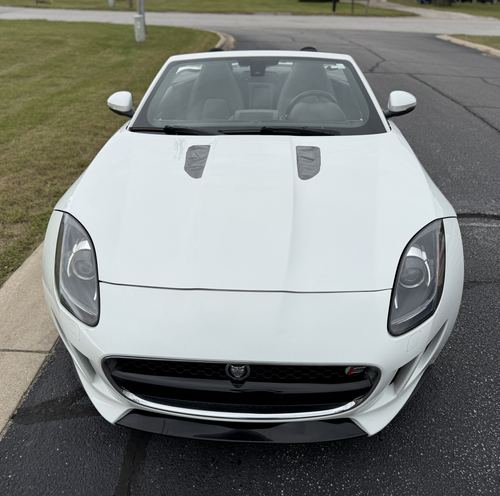 2014 Jaguar F-Type — photo 22