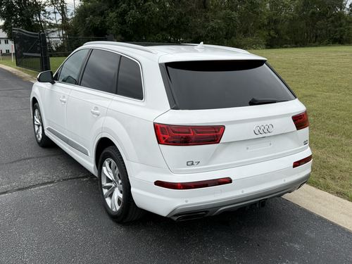 2018 Audi Q7 3.0T Premium — photo 8