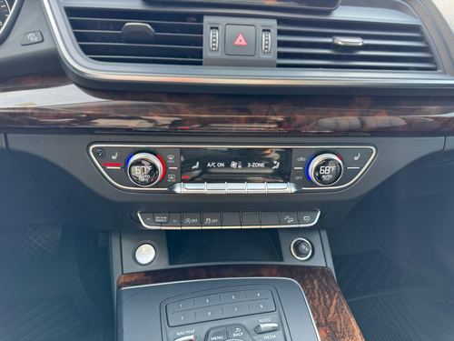 2018 Audi Q5 quattro Premium — photo 21