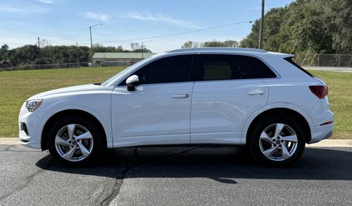 2021 Audi Q3 40 Premium — photo 16