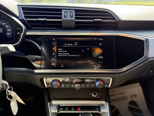 2021 Audi Q3 40 Premium — photo 23