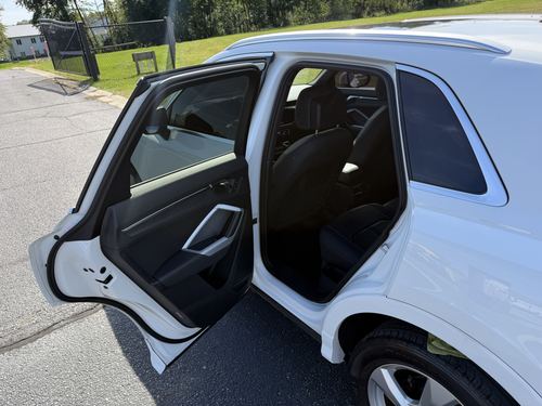 2021 Audi Q3 40 Premium — photo 40