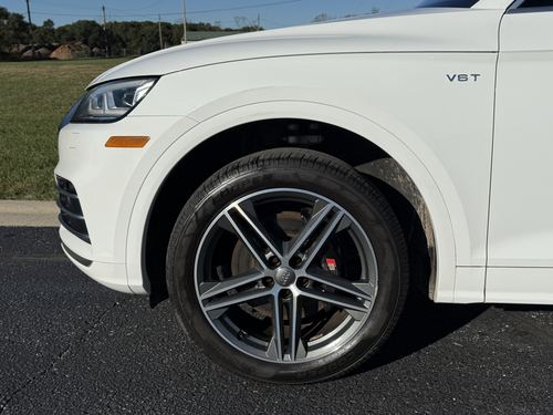 2018 Audi Sq5 3.0T Prestige — photo 10