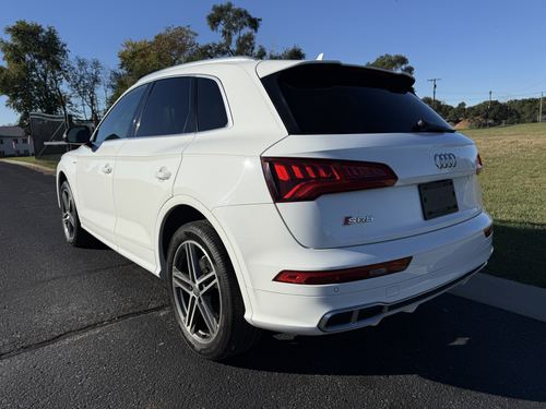 2018 Audi Sq5 3.0T Prestige — photo 7