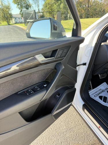 2018 Audi Sq5 3.0T Prestige — photo 32