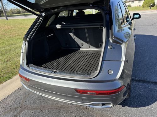 2018 Audi SQ5 3.0T Prestige — photo 37