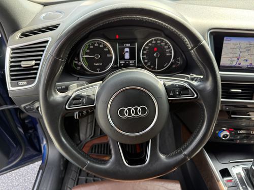 2015 Audi Q5 2.0T Prestige — photo 24