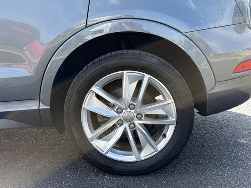 2016 Audi Q3 2.0T Premium Plus — photo 9