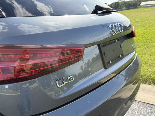2016 Audi Q3 2.0T Premium Plus — photo 10